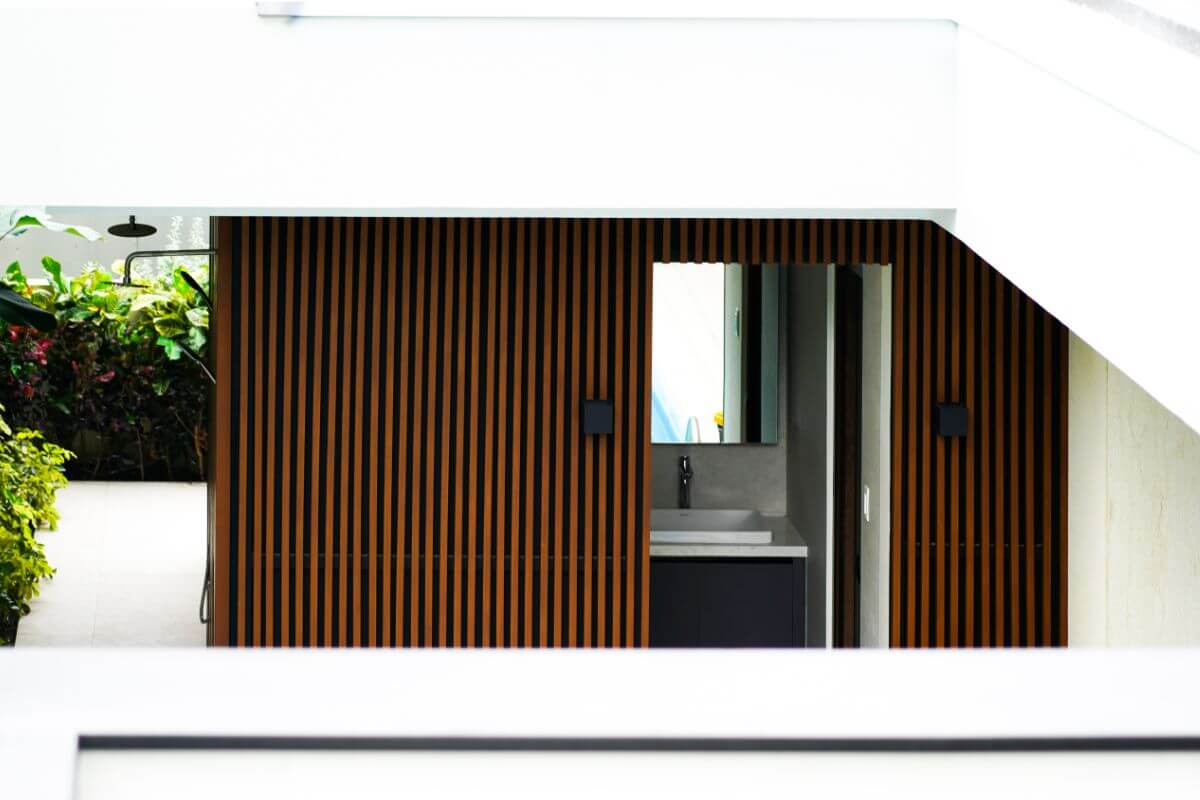 What is the Texture of Wood Slat