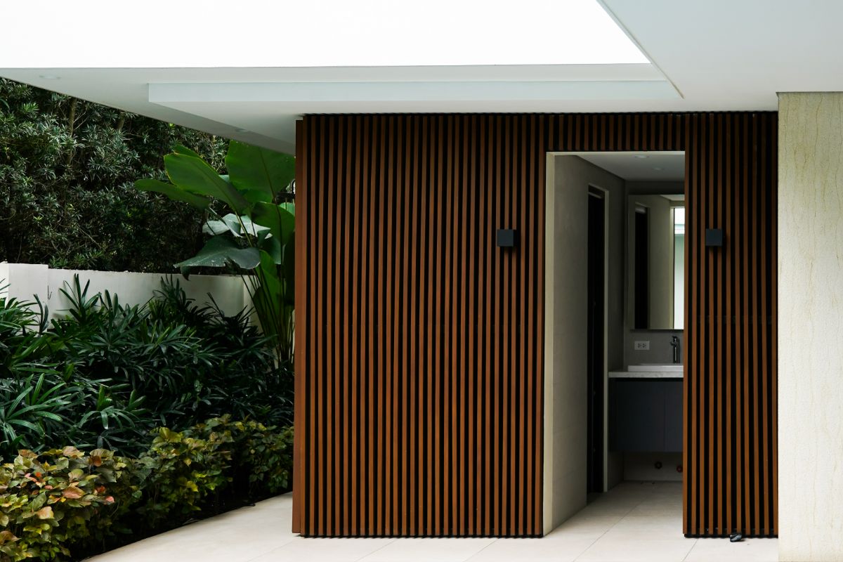 How Slatted Wood Wall Panels Add Style and Functionality to Any Room