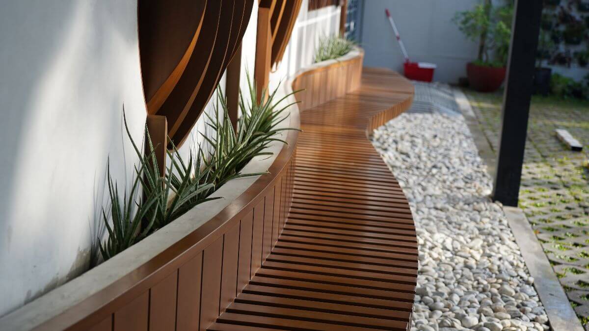 Wood plastic composite furniture and lifestyle products in the Philippines